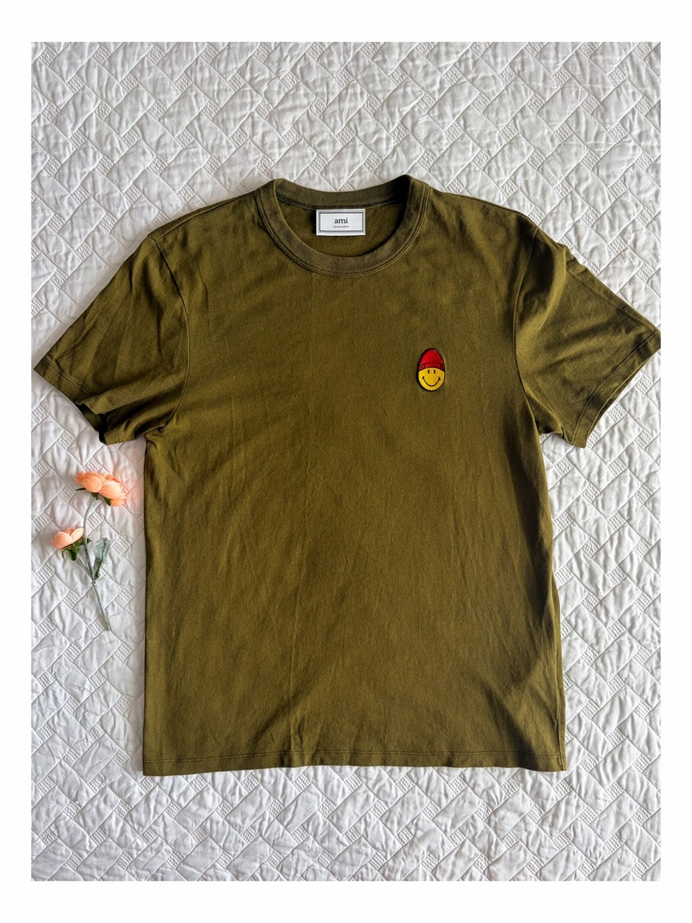 AMI Alexandre Mattiussi x Smiley Olive Cotton Graphic Tee Size M